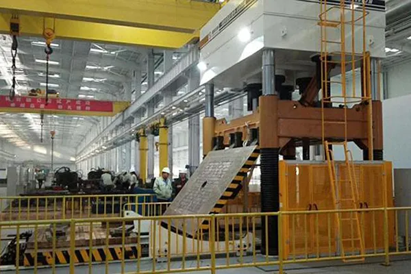 Prensa para retoque y ajuste de fundición de aleación de precisión
